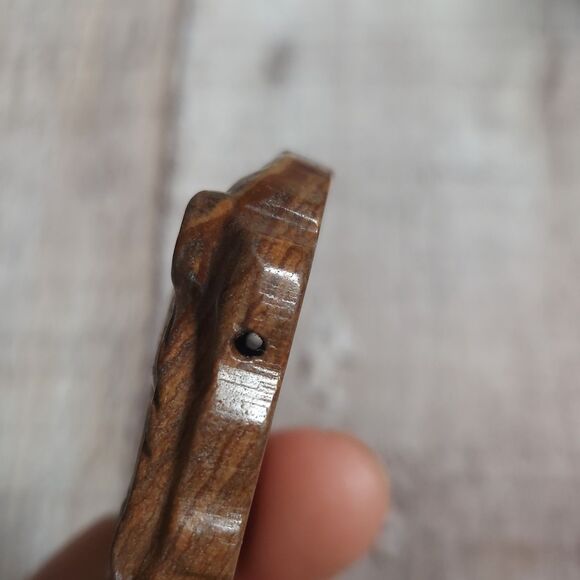 Vintage Side Drilled Stone for Pendant Hand Carved Lion - Picture 2 of 4